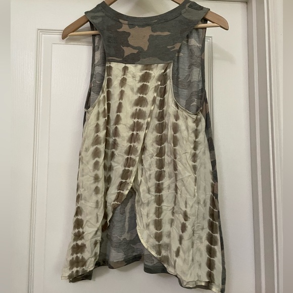 Miss Me split back tank - Picture 2 of 4